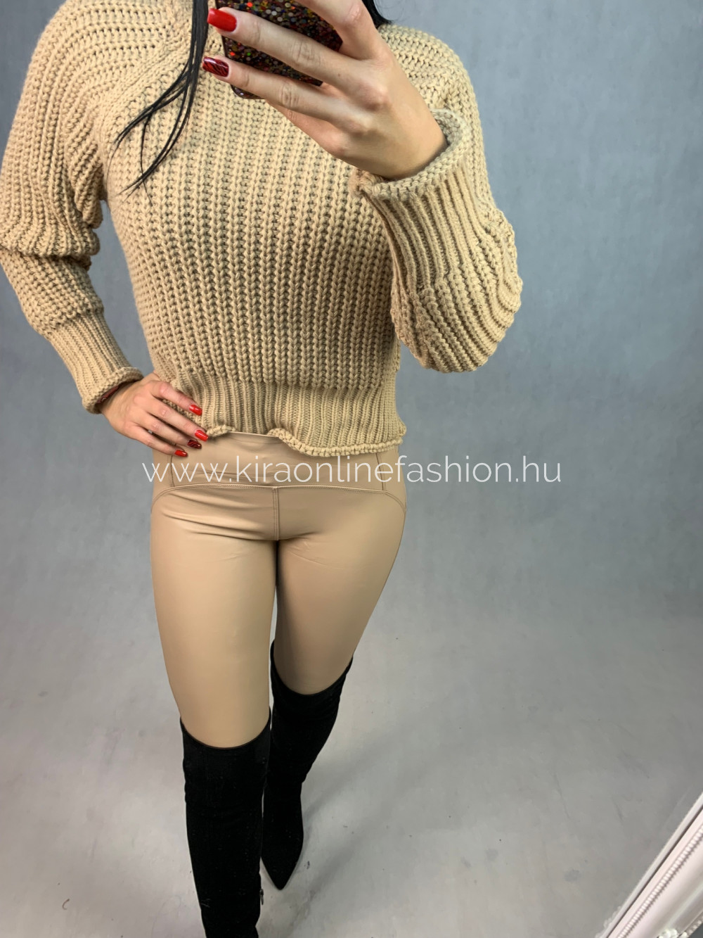 Beige alakformáló leggings - KIRA Online Fashion